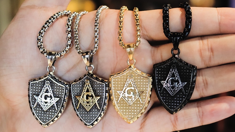 Masonic Jewelry and Regalia